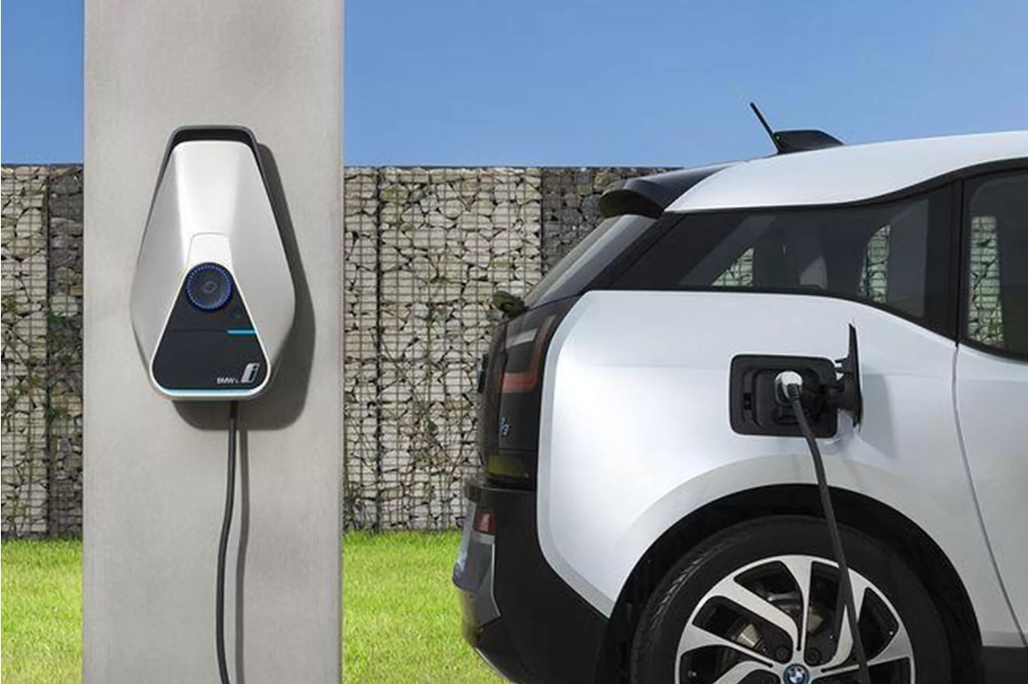 Hot Sale Dc Ev Charging Station Chademo Ccs 60kW Electric Car Charger Ocpp Ev Dc Fast Charger with 1000V Output Voltage