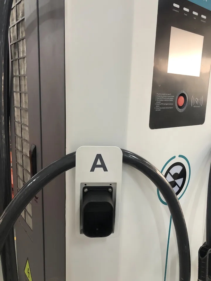 240kW 300kW 480kW EV DC Carregador Pilha de carregamento de veículos elétricos Estação de carregamento rápido DC