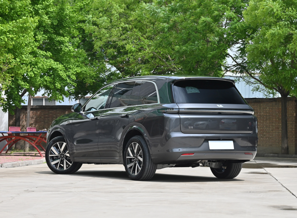 Novo estilo de carro de alta velocidade automático de 6 lugares com tração nas quatro rodas ideal líder L7 L8 L9 