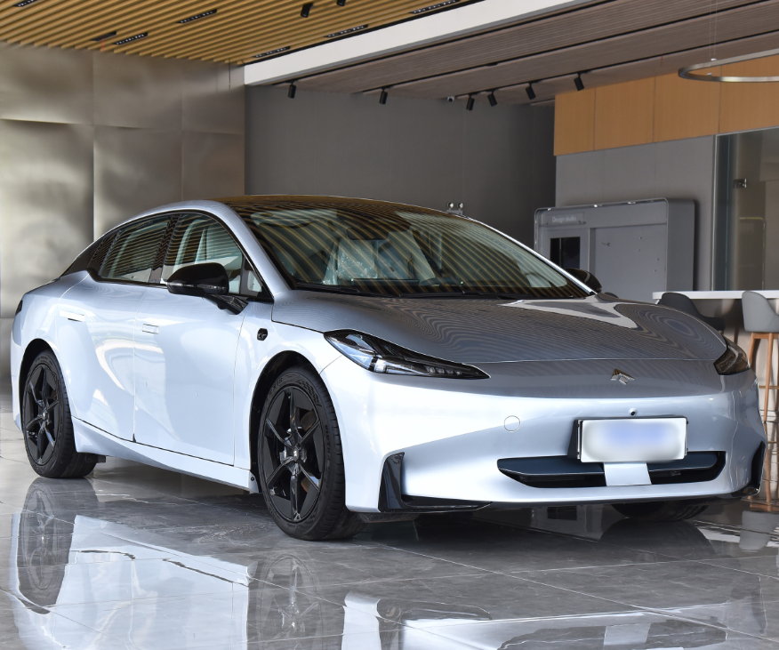 Carro com direção à esquerda Aion Hyper GT Veículo de energia nova chinês Carro de tamanho médio Carro de tamanho grande